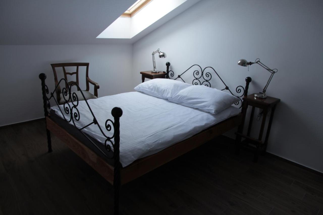 Golubski Loft Golubie Luaran gambar